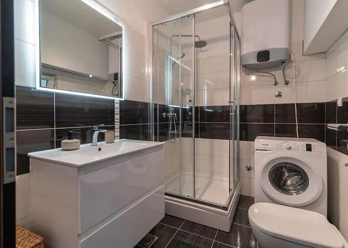 Apartament Marela *